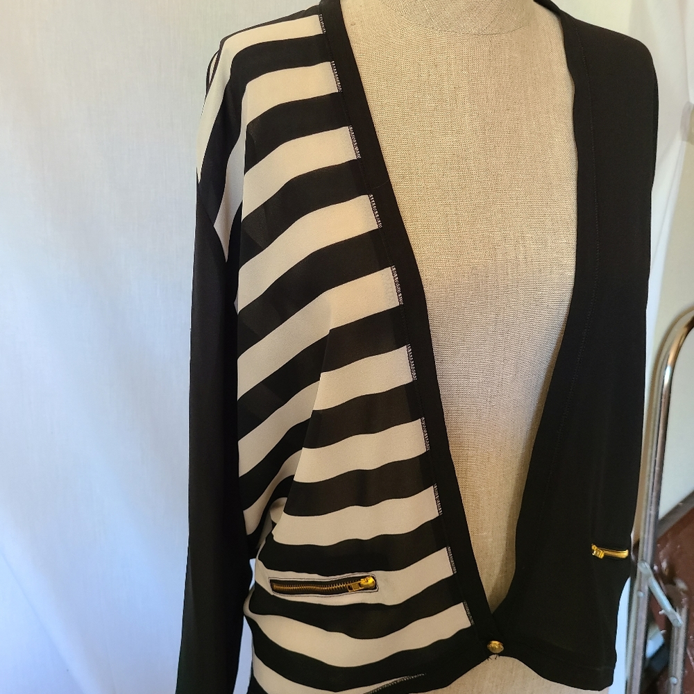Chiffon jacket - Picture 3 of 7